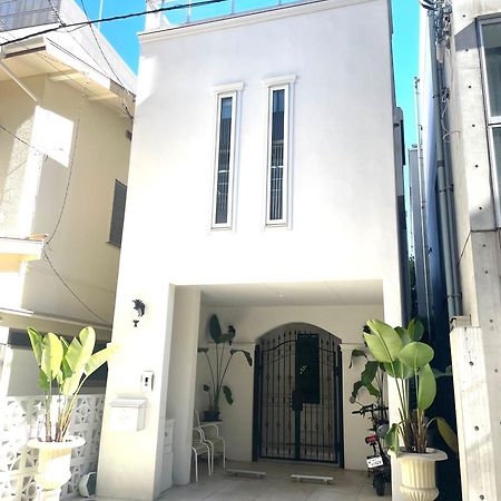 Small Villa Tokyo 渋谷まで2駅10分 青山一丁目駅徒歩3分一軒家ペット歓迎お子様歓迎駐車場あり6人までok Extérieur photo